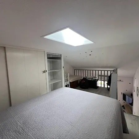 T1 Avec Mezzanine Et Parking Prive A Port Leucate, 4 Couchages - Fr-1-81-641 Leucate